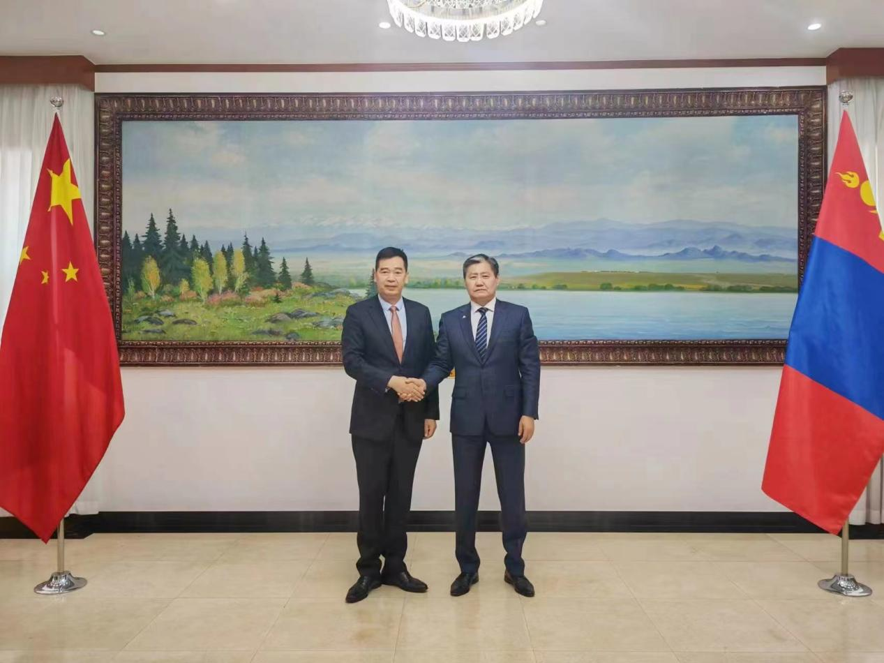 我會理事長應邀拜訪蒙古國駐華大使圖布辛· 巴德爾勒